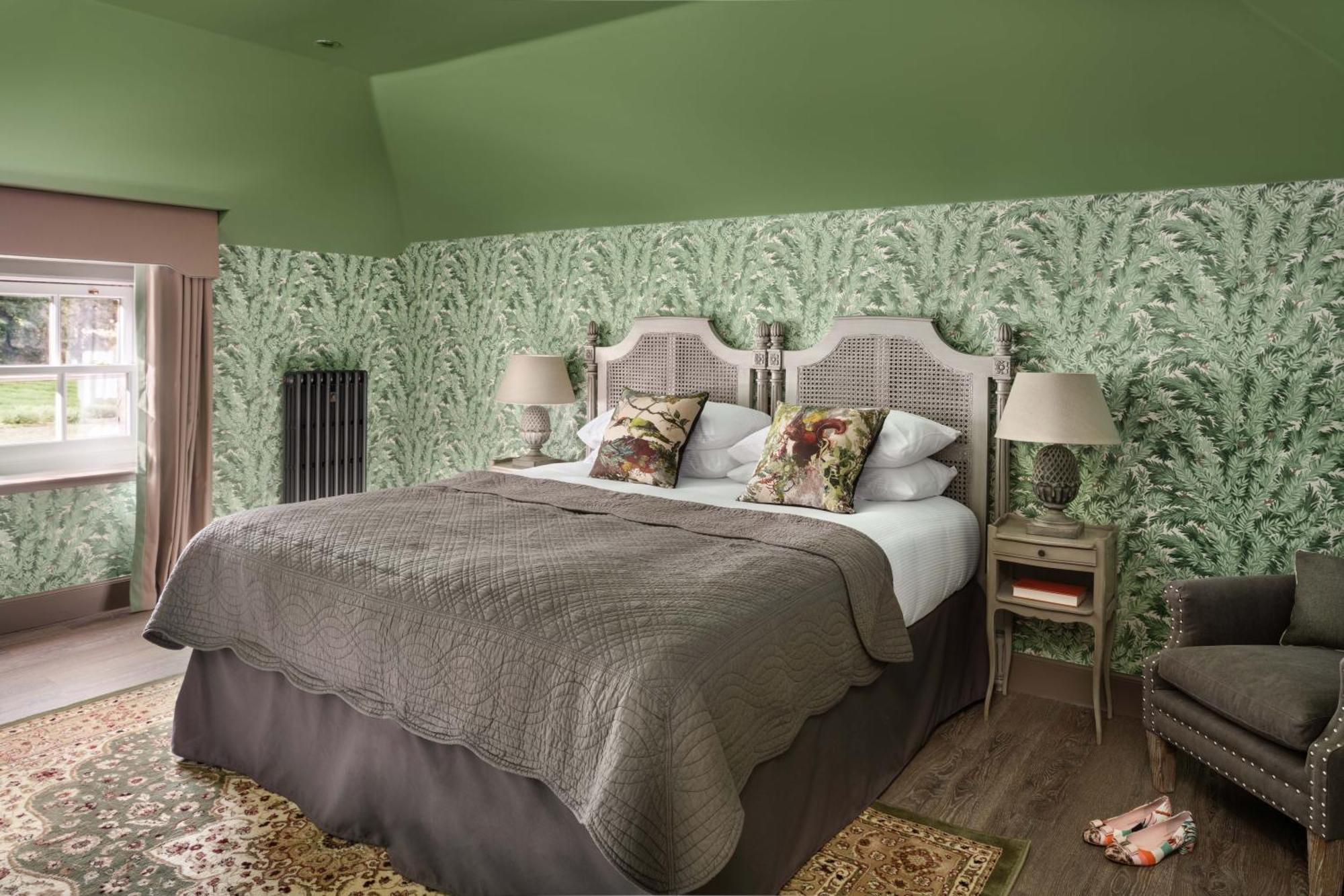 Meikleour Arms Hotel & Restaurant Экстерьер фото